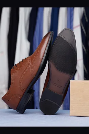 LOUIS STITCH Men Textured Formal Lace Up Brogue Shoes