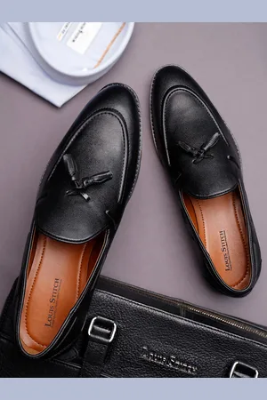 LOUIS STITCH Men Jet Black Formal Slip-On Tassel Mocassin Shoes