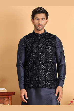 Jompers Men Embroidered Velvet Nehru Jacket