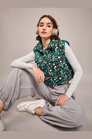 Sassafras Women Black & Green Floral Print Crop Quilted Jacket