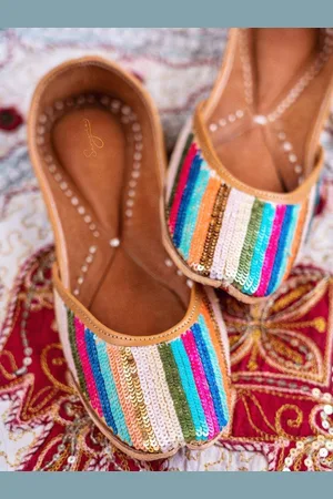Sangria Women Embroidered Round Toe No Back Strap Leather Embellished Flats Mojaris