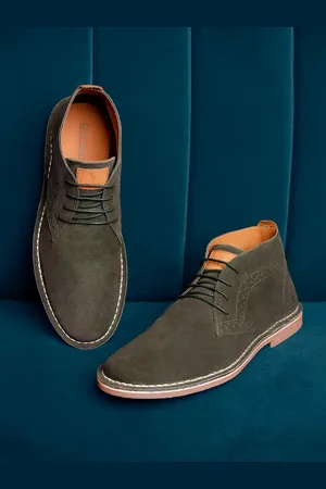 LOUIS STITCH Men Mid-Top Solid Suede Desert Boots