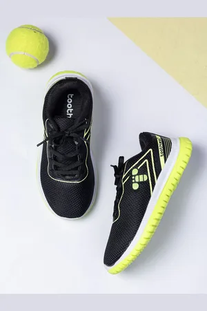 toothless Boys Woven Design Sneakers