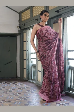 Kalini Women Floral Printed Saree With Blouse Piece