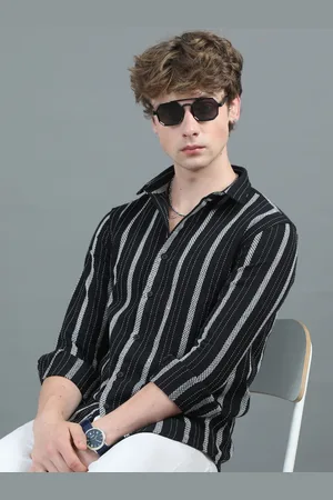 PAUL STREET Men Modern Tailored Fit Opaque Striped Casual Shirt