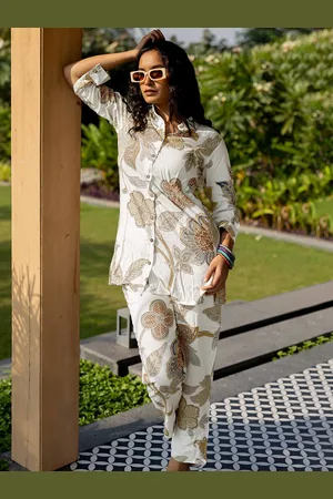 Mirchi Fashion Floral Printed Shirt Collar Three-Quarter Sleeves Shirt With Trouser