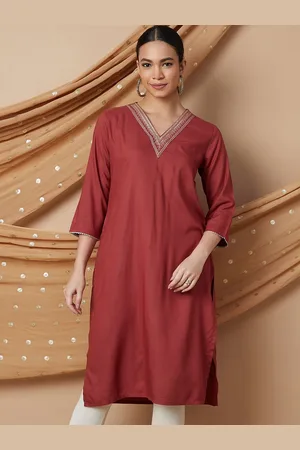 Lifestyle V-Neck Gotta Patti Straight Kurta