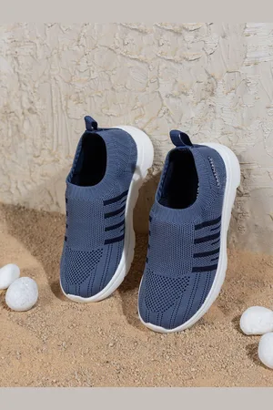 toothless Girls Woven Design Sneakers