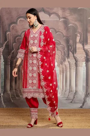 Vishudh Peach Floral Embroidered Thread Work Straight Kurta With Salwar & Dupatta