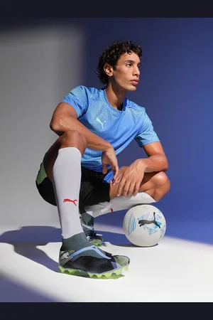 PUMA Future 7 Match FG/AG Laceless Men