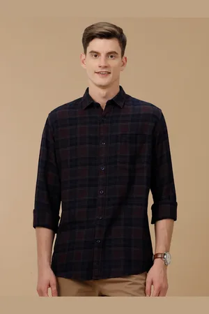 Linen Club Men Contemporary Slim Fit Checked Spread Collar Shirt