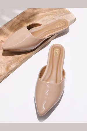 JM Looks Women Pointed Toe Mules Flats