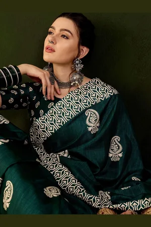 Sangria Women Bagru Dabu Printed Saree With Blouse Piece