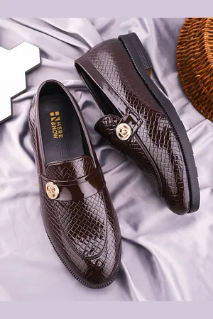 HERE&NOW Men Textured Formal Loafers