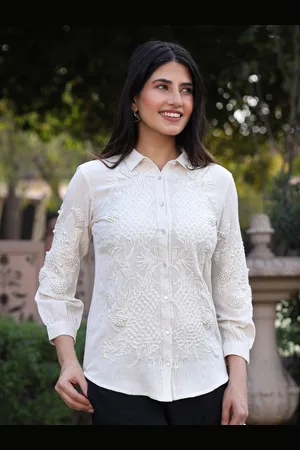 Juniper Women Classic Spread Collar Textured Casual Shirt