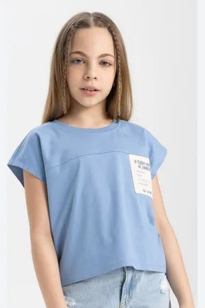 DeFacto Girls Solid Round Neck Cotton T-shirt