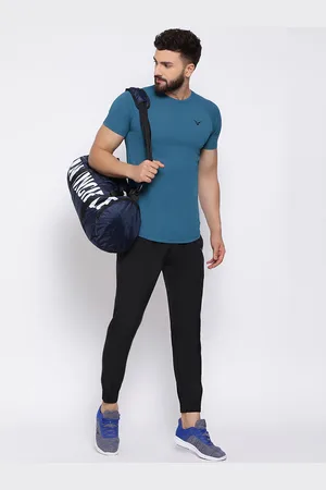Invincible Men Scoop Round Neck Tee