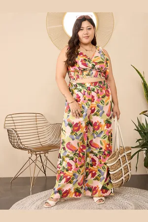 Berrylush Pink Printed Shoulder Straps Neck Sleeveless Top With Trouser