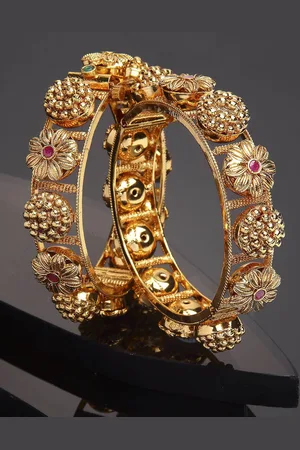 karatcart Set Of 2 Gold Plated Kundan Studded Bangles