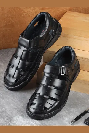 Metro Men Shoe-Style Sandals