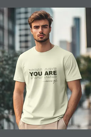 NOBERO Men Typography Printed T-shirt