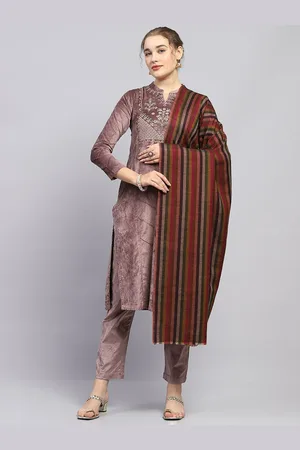 Monte Carlo Women Striped Printed Shawl