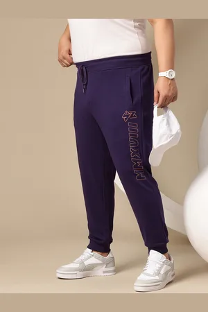 Sztori Men Plus Size Typography Print Joggers