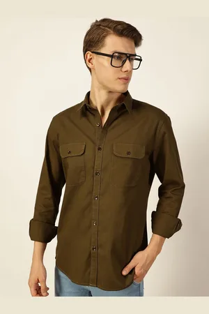 Invictus Men Original Spread Collar Solid Cotton Slim Fit Casual Shirt