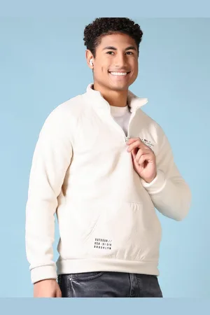 V-Mart Men Sweatshirt