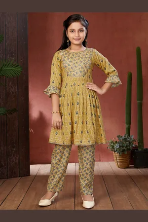 Sangria Girls Floral Printed Gotta Patti Anarkali Kurta With Trousers