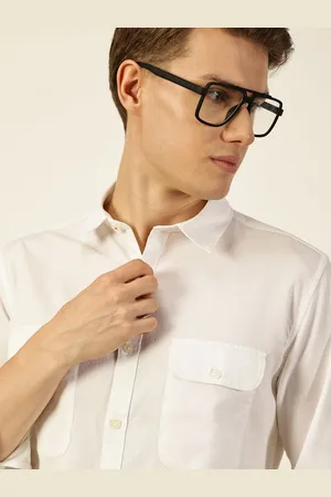 Invictus Men Original Spread Collar Solid Cotton Slim Fit Casual Shirt
