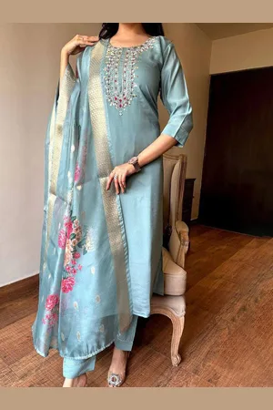 Lilots Floral Embroidered Chanderi Silk Straight Kurta with Trousers & Dupatta