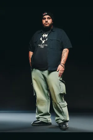 FREAKINS Men Straight Fit Heavy Fade Jeans