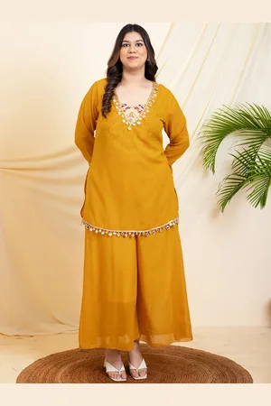 DEEBACO Embellished V-Neck Three-Quarter Sleeves Top With Palazzo With Inner Bustier