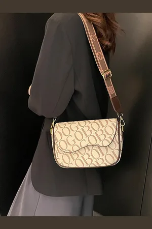 Diva Dale Women Typography Printed PU Structured Sling Bag