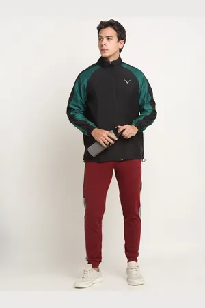 Invincible Men Classic Lightweight Jacket