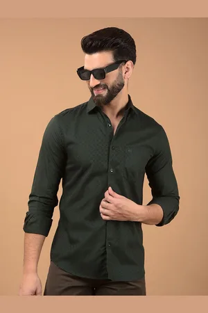Crimsoune Club Men Classic Spread Collar Solid Cotton Slim Fit Casual Shirt