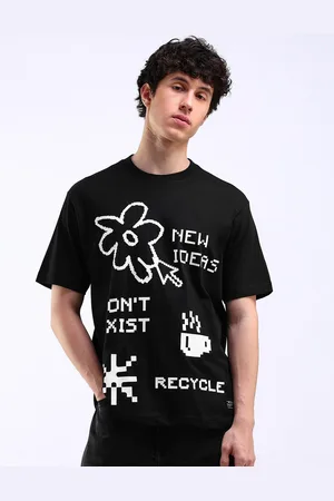 Flying Machine Men Typography Printed Pockets T-shirt