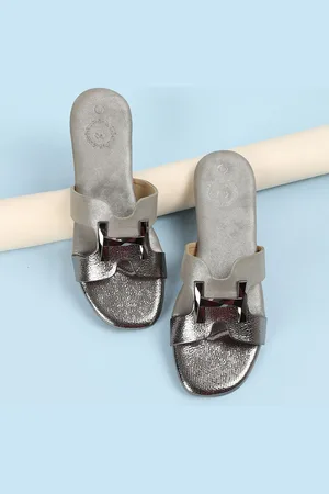 Lifestyle Women Textured Open Toe Flats