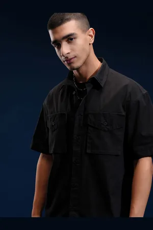 Highlander Men Solid Utility Pocket Oversized Shirt