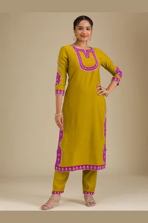 Koskii Women Ethnic Motifs Embroidered Regular Thread Work Kurta with Trousers & With Dupatta