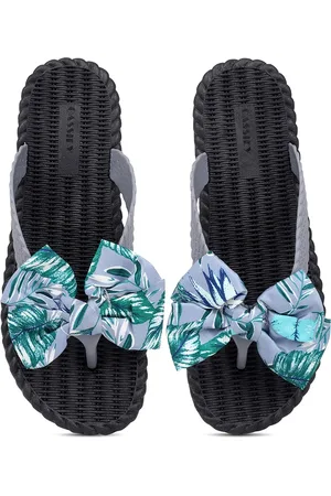 CASSIEY Women Printed Rubber Slip On
