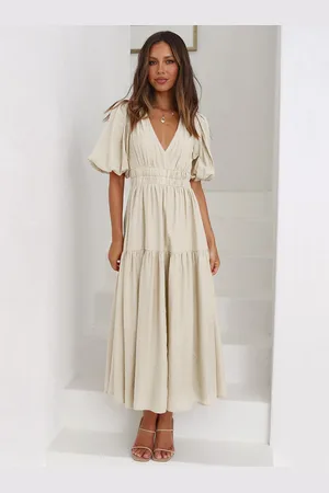 HERE&NOW Women Solid V-Neck Fit and Flare Maxi Dress