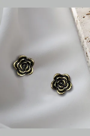 Comet Busters Metal Floral Studs Earrings
