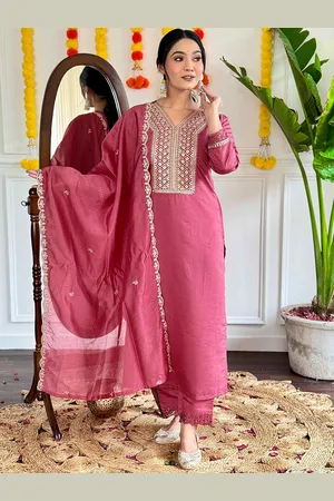 HERE&NOW Women Embroidered Regular Thread Work Chanderi Silk Kurta with Trousers & With Dupatta
