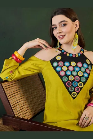 Sangria Embroidered Kurta & Palazzo With Bag Kurta Set