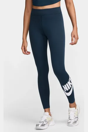 Nike Sportswear Classics Women