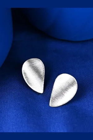 CLARA 925 Sterling Silver Rhodium-Plated Leaf Shaped Drop Earrings