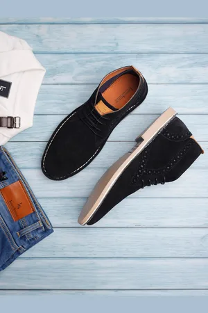 LOUIS STITCH Men Mid-Top Solid Suede Desert Boots