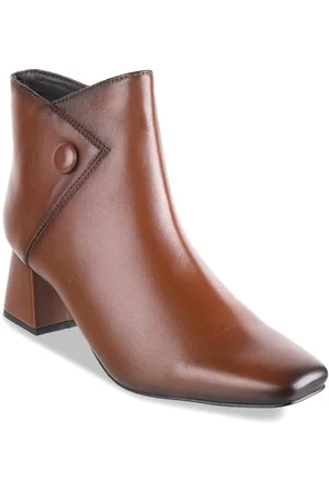 Metro Women Block-Heeled Boots